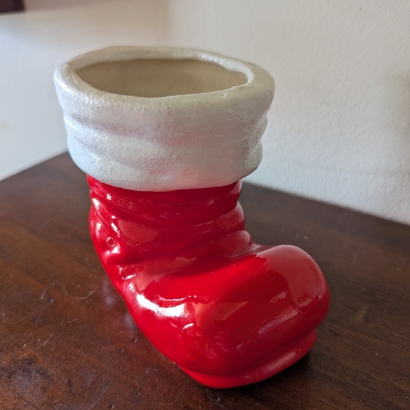 Vintage Ceramic Santa Claus Boot Planter Red White Retro Christmas Holiday Decor - Picture 8 of 12